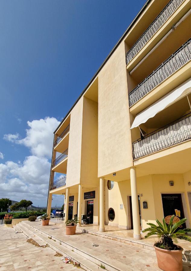לה מדלנה Murphy Holiday Home - Residenza Aldo Moro 02 מראה חיצוני תמונה
