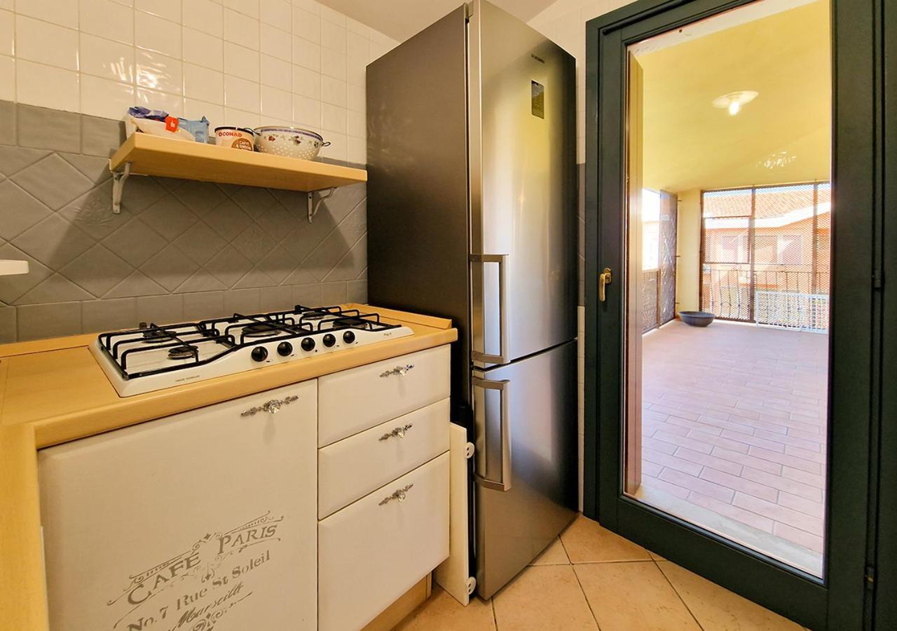 לה מדלנה Murphy Holiday Home - Residenza Aldo Moro 02 מראה חיצוני תמונה