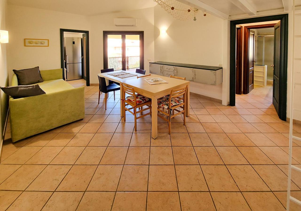 לה מדלנה Murphy Holiday Home - Residenza Aldo Moro 02 מראה חיצוני תמונה