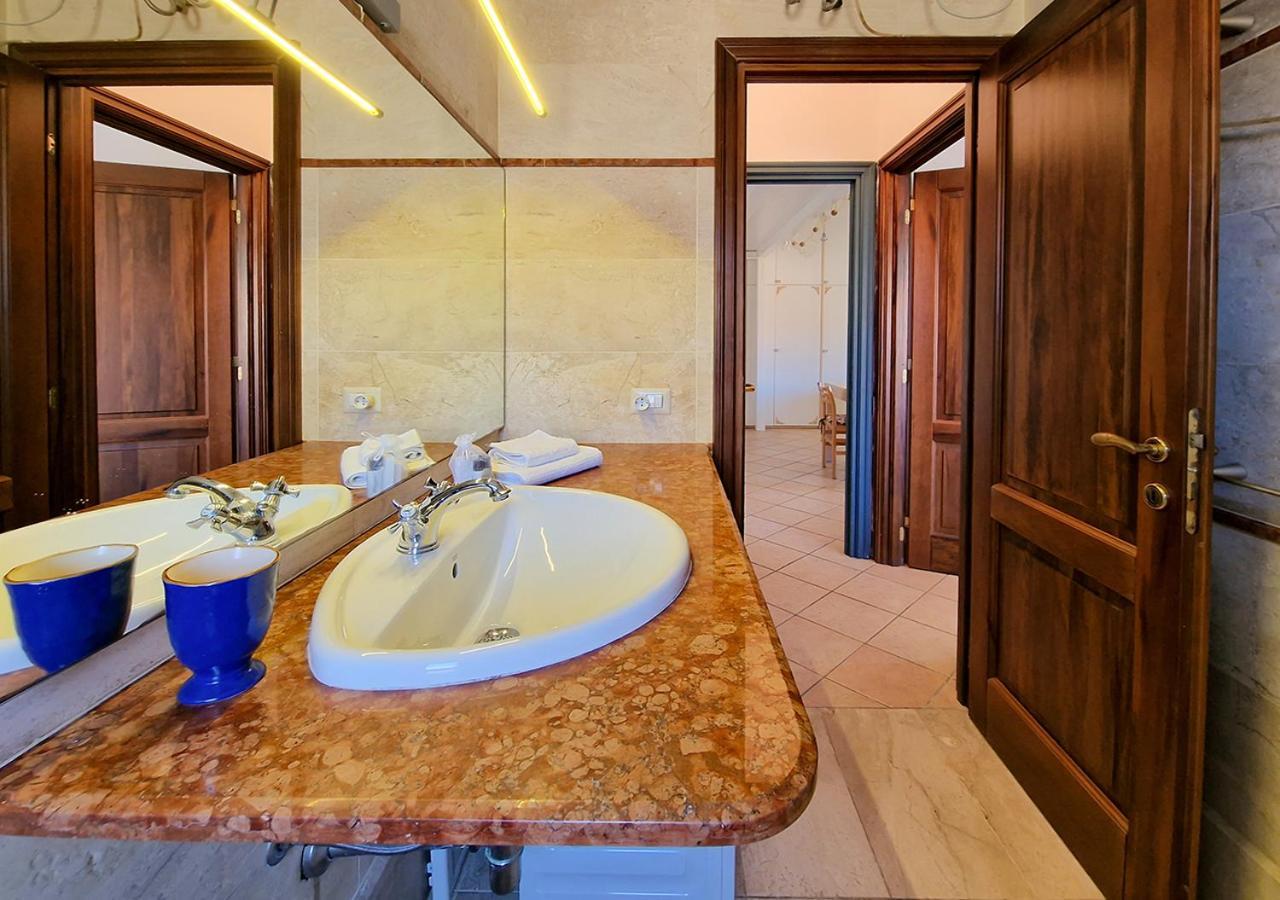 לה מדלנה Murphy Holiday Home - Residenza Aldo Moro 02 מראה חיצוני תמונה